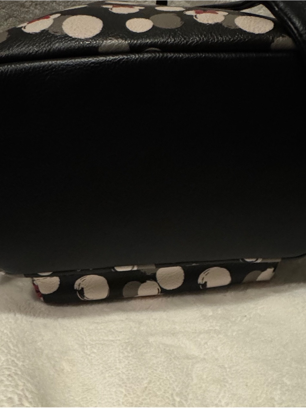 Loungefly Black, White and Red Minnie Mouse Bow Mini Backpack - Picture 5 of 7